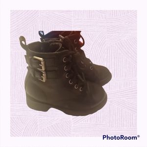 Size 7 toddler boots